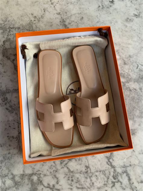 hermes oran sandals nude